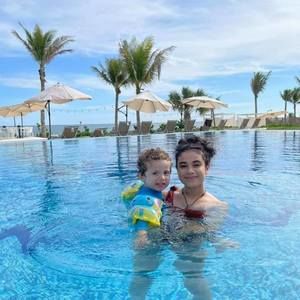 Meet your Posher, Mariela